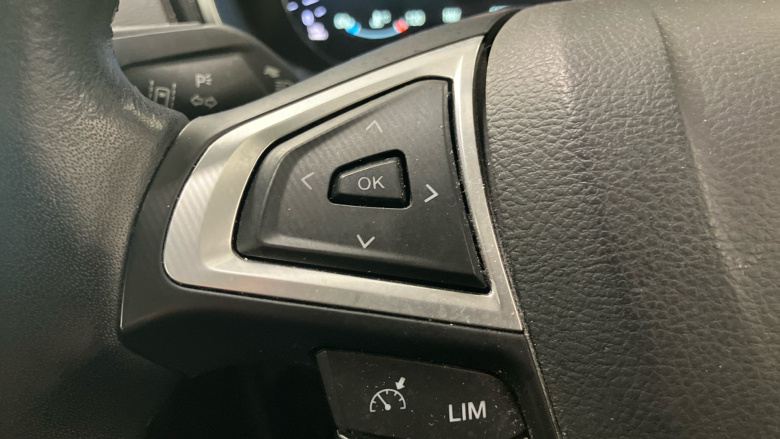 Ford Mondeo 2.0 TDCi Titanium Edition 5dr Diesel Hatchback